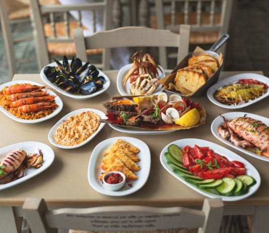 Aleria Restaurant: Bucătărie tradițională grecească cu preparate din fructe de mare