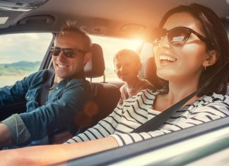 Călătoria cu mașina: Avantaje și Dezavantaje