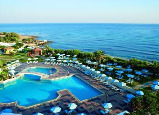 Cele mai bune hoteluri de plajă din Creta