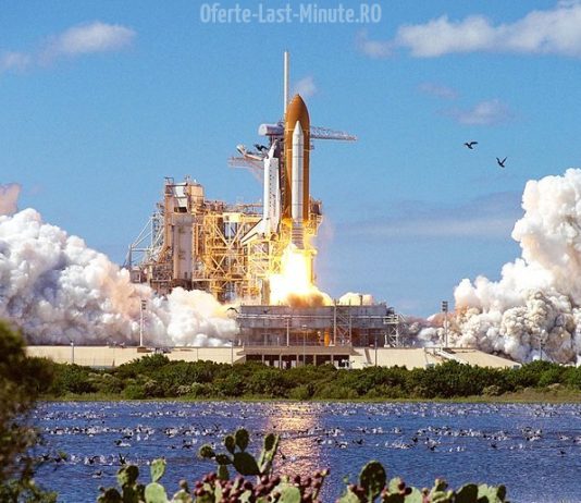 Cele mai incredibile tururi spațiale pe care le puteți rezerva