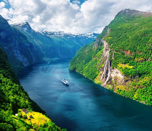 Descoperă frumusețea Norvegiei într-o croazieră printre fiorduri