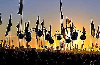 Festivalul Glastonbury: muzică, artă și cultura britanică