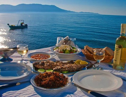 Geros Tou Moria: Bucătărie tradițională grecească cu vedere la mare