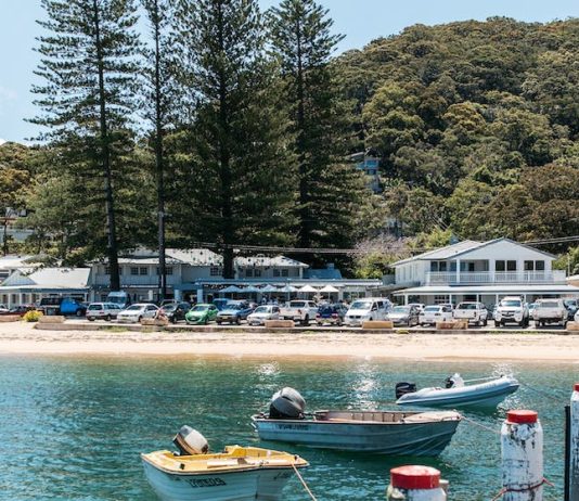 Hotelul Boathouse, Patonga: Un refugiu liniștit pe plajă