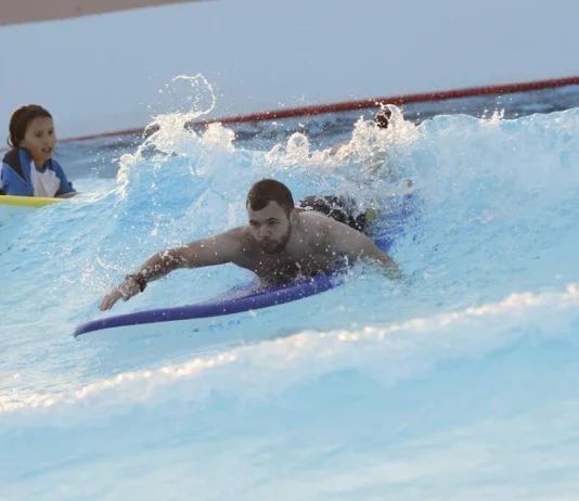 Învăța să faci surf în Australia: Motive pentru a incerca