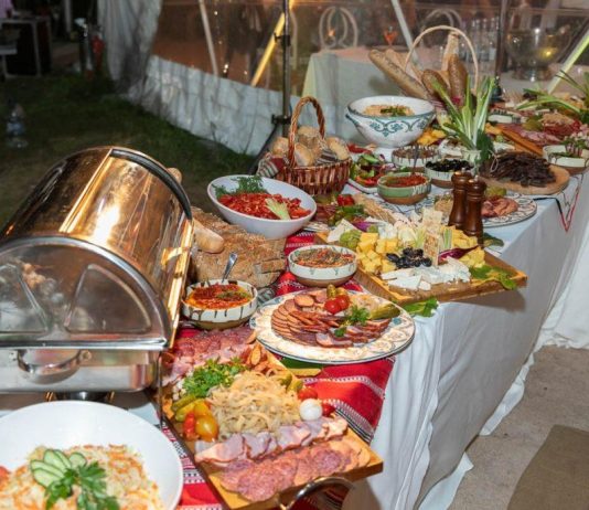 Lido 84: Bucurie culinară la malul lacului