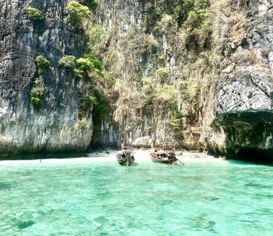 Lucruri distractive de făcut și locuri de vizitat în Phuket, Thailanda