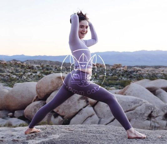 Moduri ușoare de a include yoga în călătoriile tale