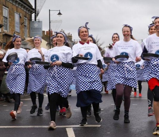 Olney Pancake Race – Cursa de Clătite Olney