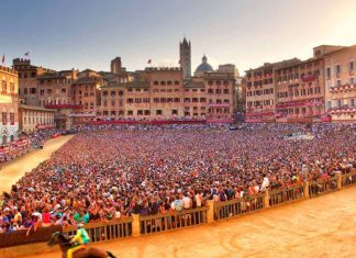 Palio: competiții de cai și tradiții din Siena, Italia