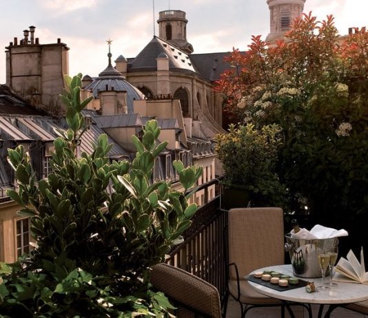 Paris: Hoteluri și palate de lux pentru o noapte de vis în orașul iubirii