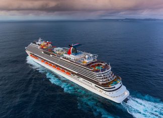 Petrecere la bord: Carnival Cruise Lines