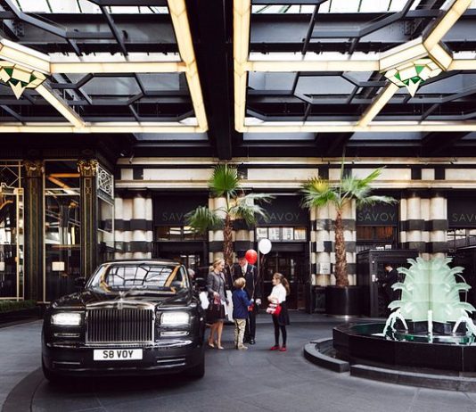 Recenzia hotelului Savoy London: O ascunzătoare clasică din Londra