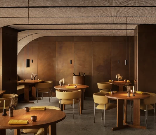 Recenzia restaurantului Ikoyi: Cel mai inovator restaurant din Londra