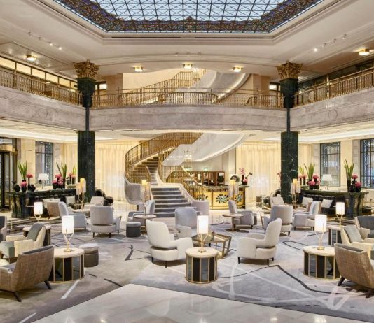 Recenzie: Four Seasons Hotel Madrid (Spania)