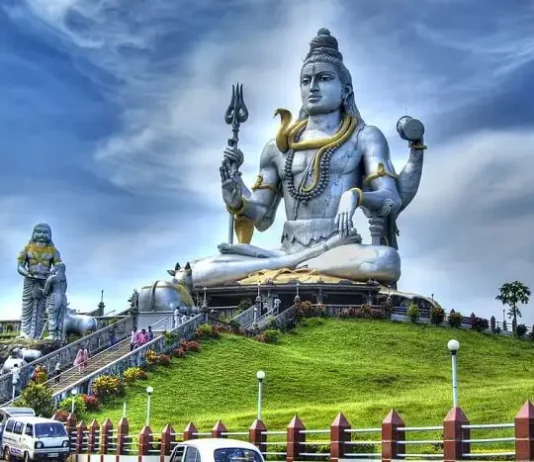 Templul Murudeshwar: Lucruri de făcut și locuri de vizitat în Murudeshwar