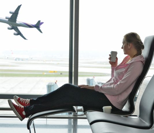 Top dezavantaje ale călătoriei cu avionul