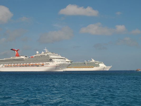 Tot ce trebuie să știi înainte de prima croazieră