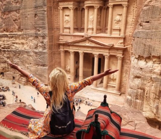 Vizitând Petra în Iordania: Tot ce trebuie să știi!
